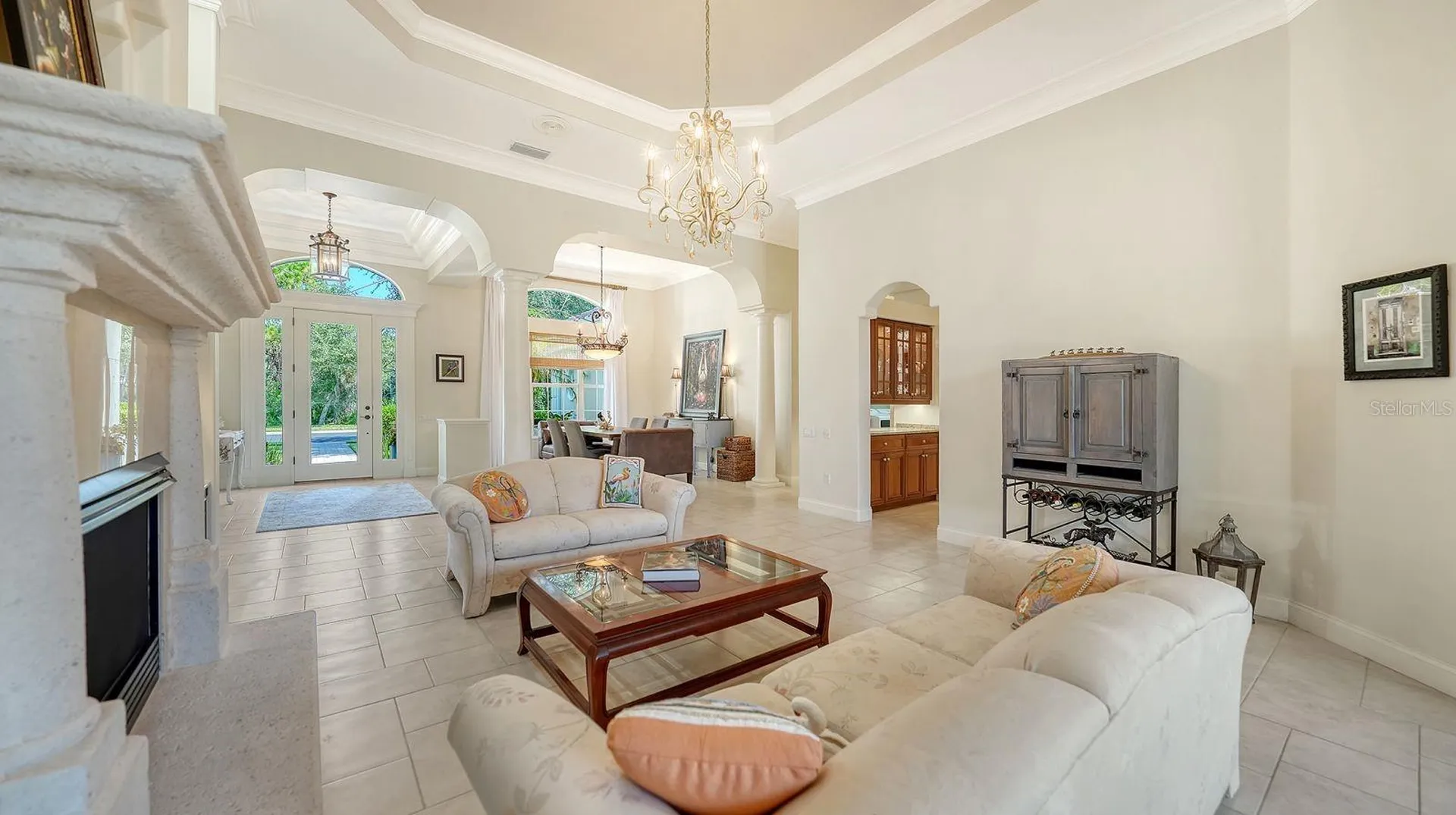 8960 Rocky Lake Court Sarasota FL 34238