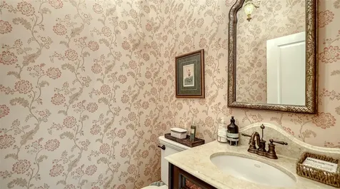 8960 Rocky Lake Court Sarasota FL 34238