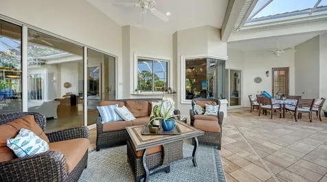 8960 Rocky Lake Court Sarasota FL 34238