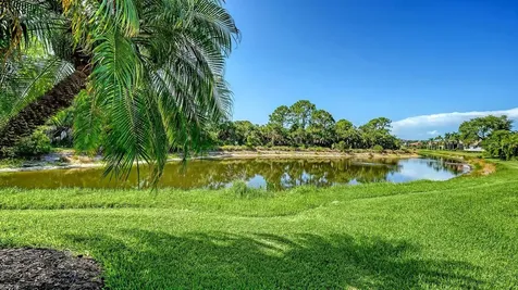 8960 Rocky Lake Court Sarasota FL 34238