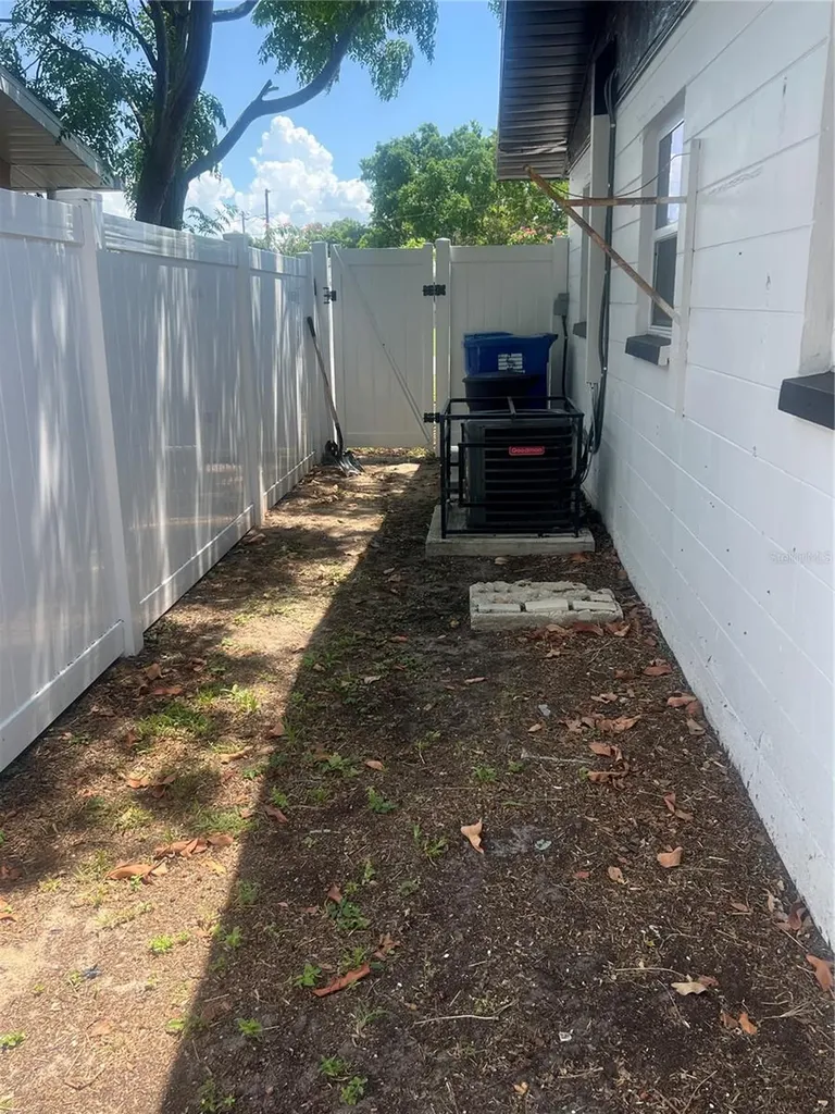 233 38th Avenue SE St Petersburg FL 33705
