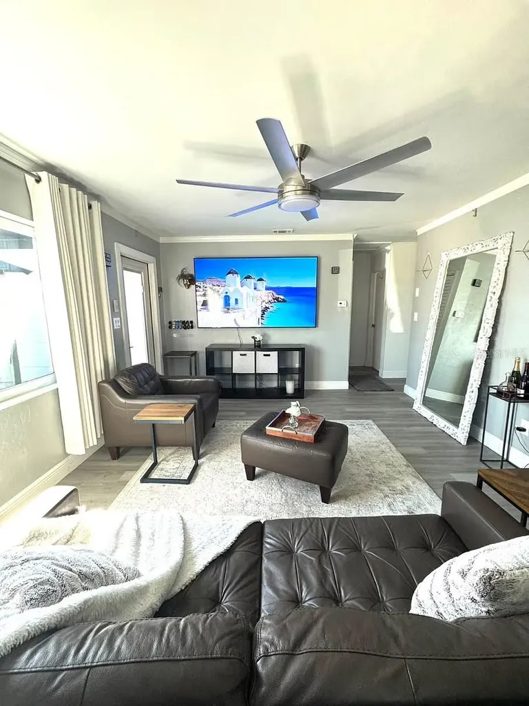 233 38th Avenue SE St Petersburg FL 33705