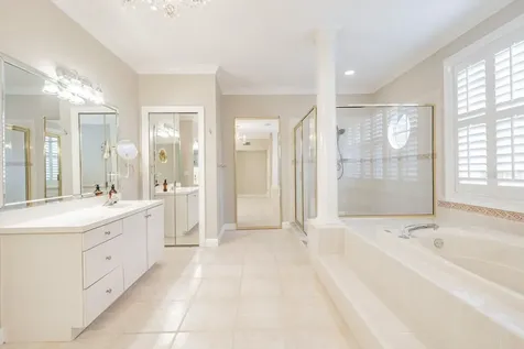 1626 Lago Vista Boulevard Palm Harbor FL 34685