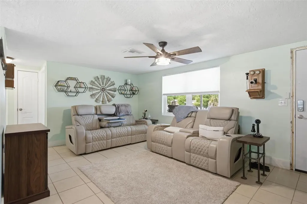 60 S Lincoln Avenue Beverly Hills FL 34465