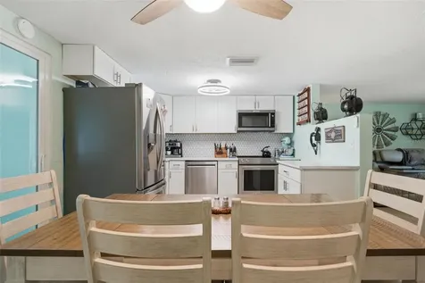 60 S Lincoln Avenue Beverly Hills FL 34465