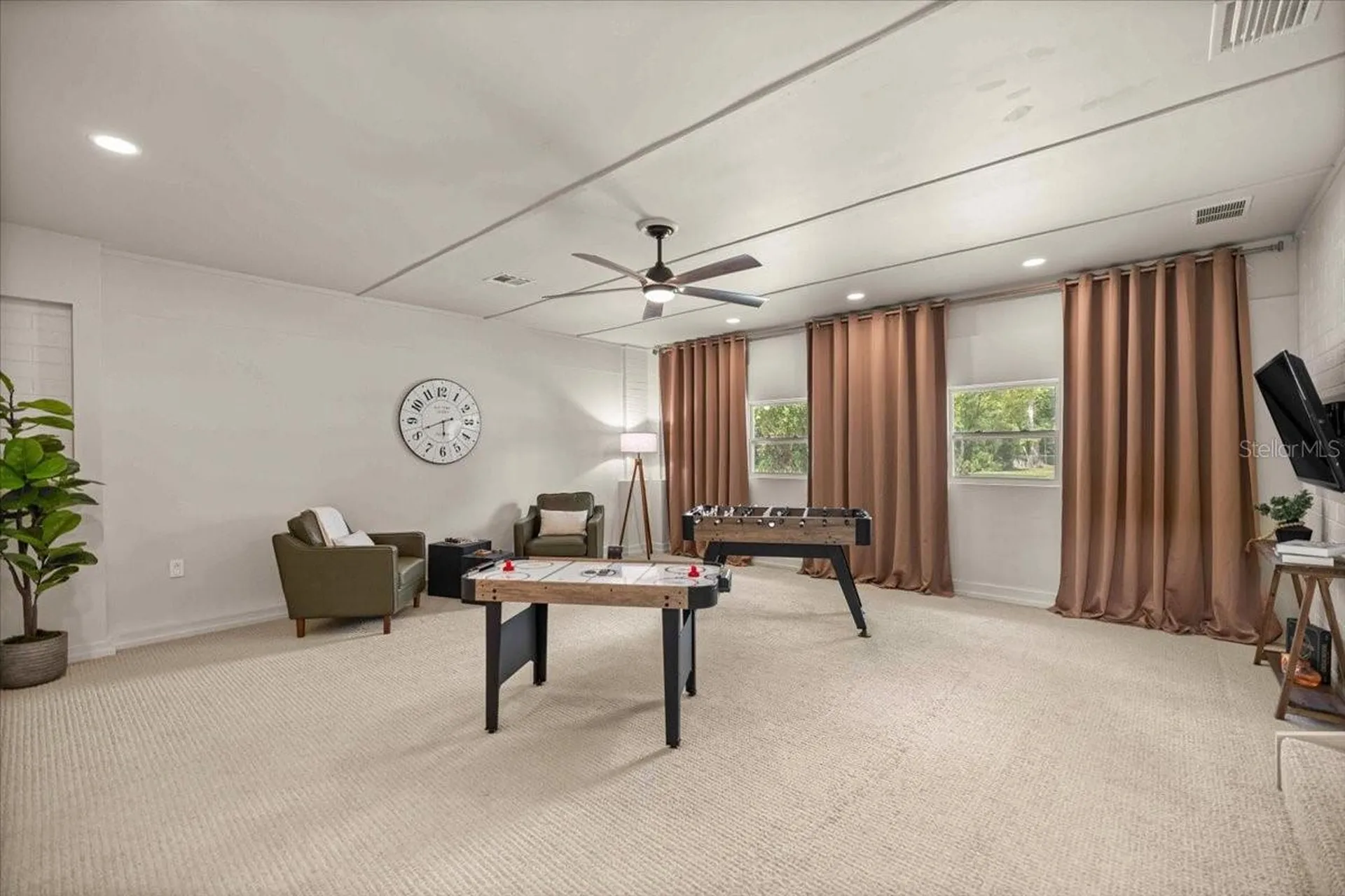 912 NE 17th Court Ocala FL 34470