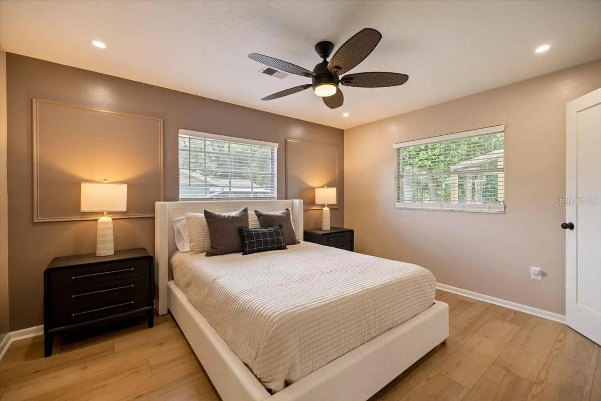 912 NE 17th Court Ocala FL 34470