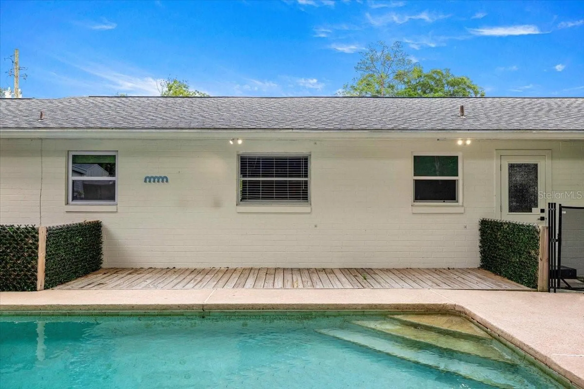 912 NE 17th Court Ocala FL 34470