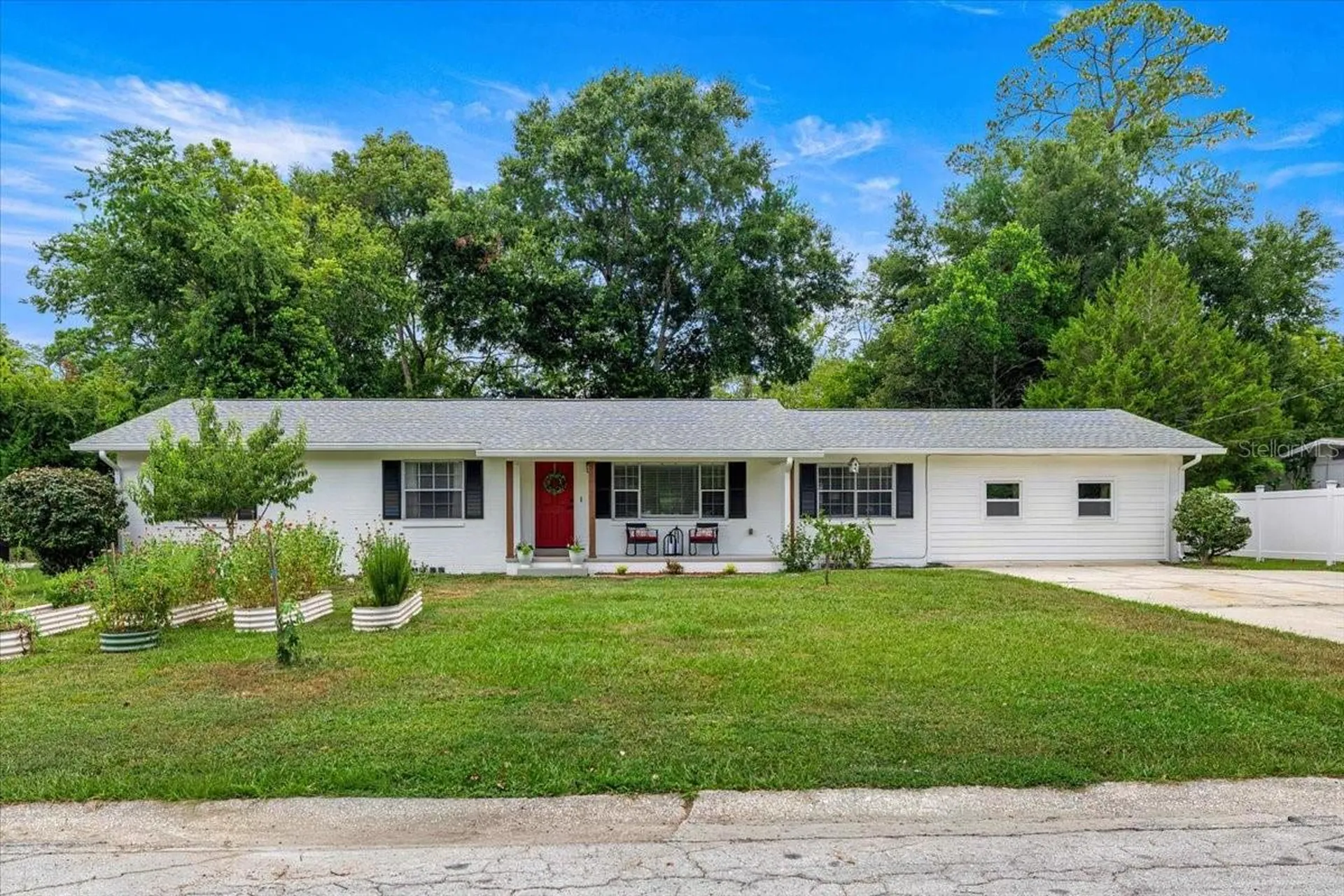 912 NE 17th Court Ocala FL 34470