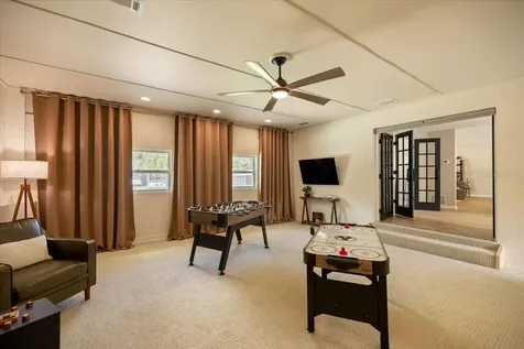 912 NE 17th Court Ocala FL 34470