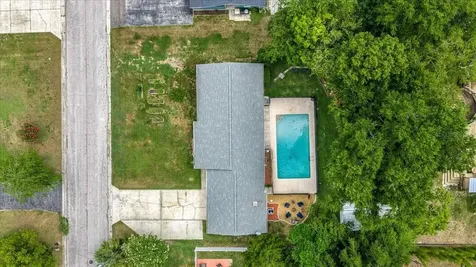 912 NE 17th Court Ocala FL 34470