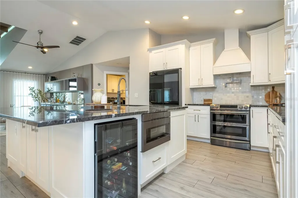 10129 Lone Tree Lane Orlando FL 32836