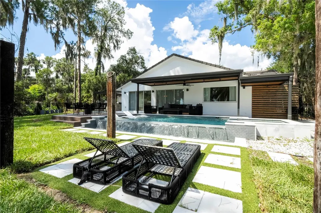 10129 Lone Tree Lane Orlando FL 32836