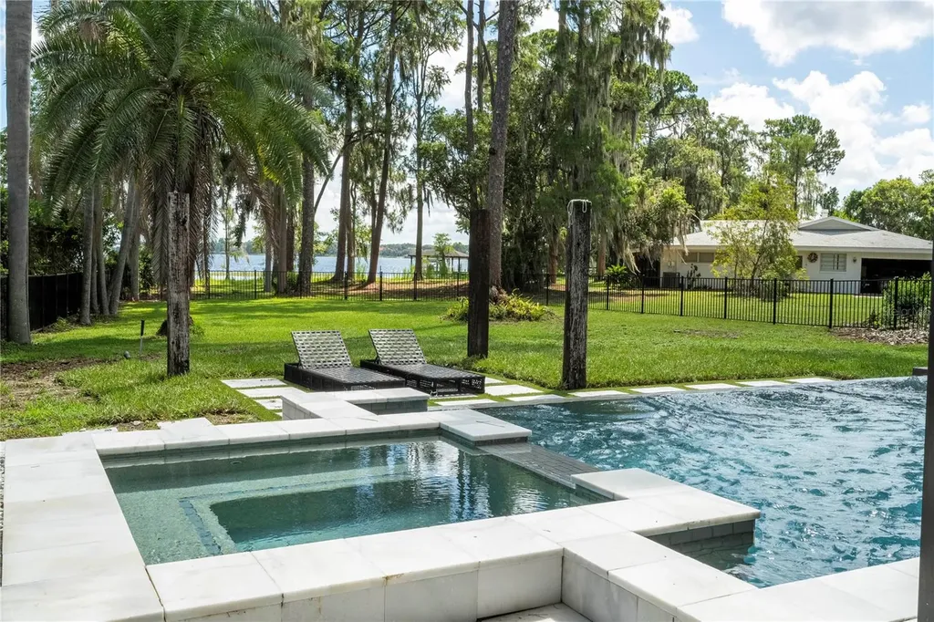10129 Lone Tree Lane Orlando FL 32836