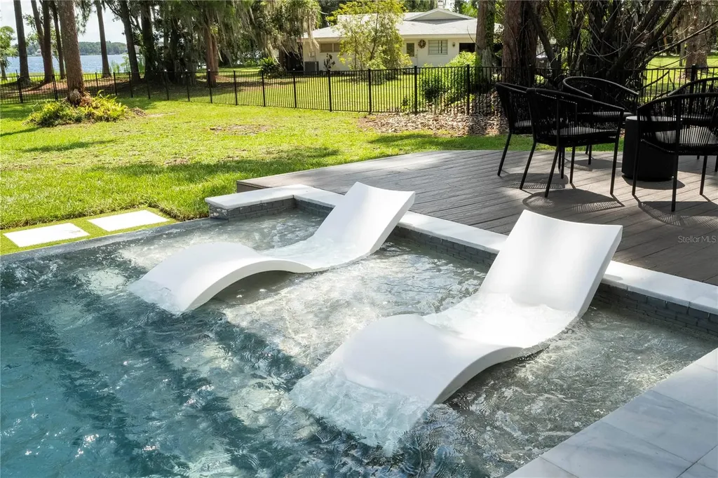 10129 Lone Tree Lane Orlando FL 32836