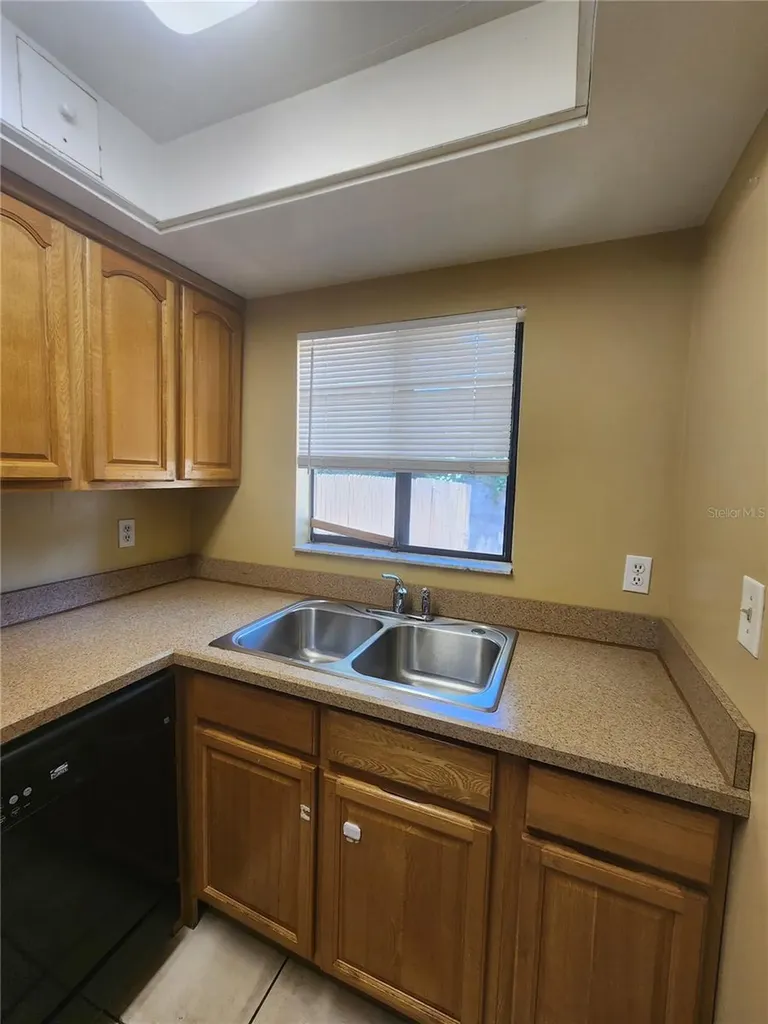 702 SW 70 Terrace Gainesville FL 32607