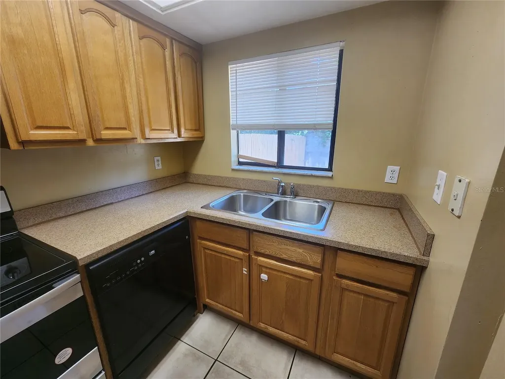 702 SW 70 Terrace Gainesville FL 32607