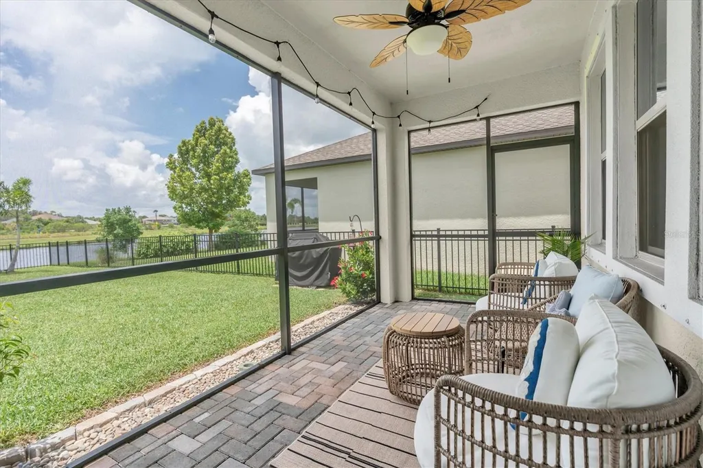 18002 Frame Bend Land O Lakes FL 34638