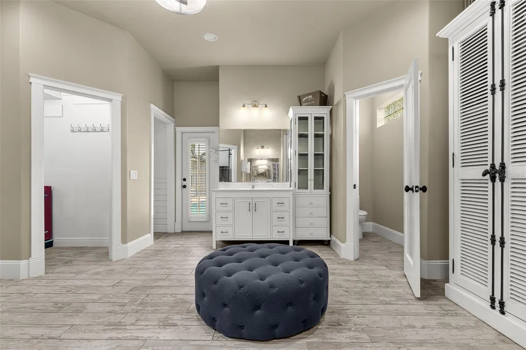 5804 Thoreau Place Lithia FL 33547
