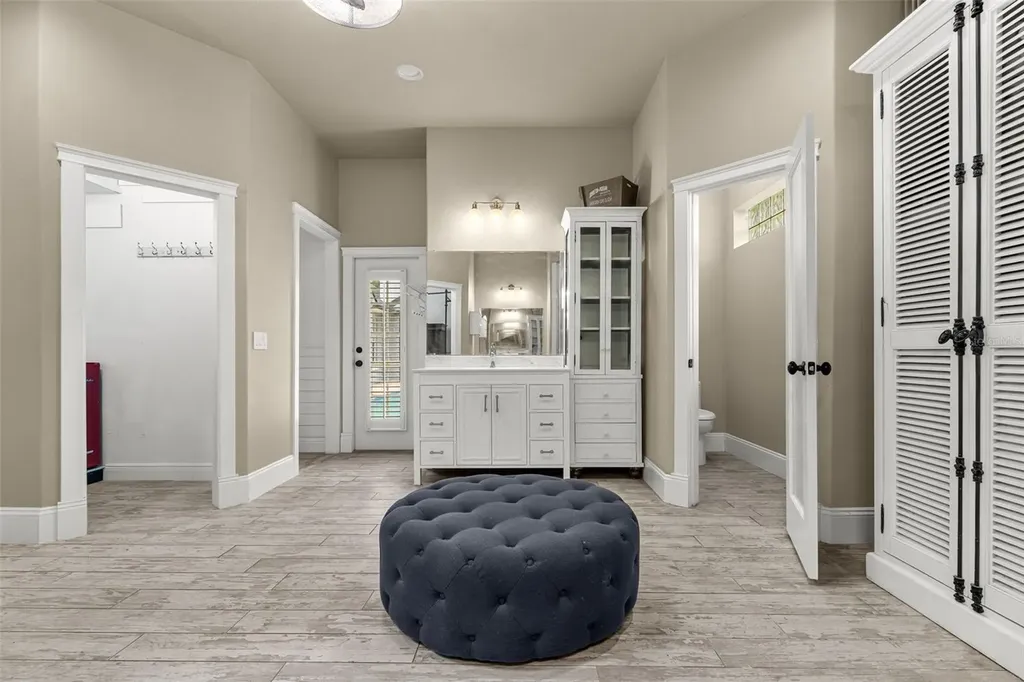 5804 Thoreau Place Lithia FL 33547
