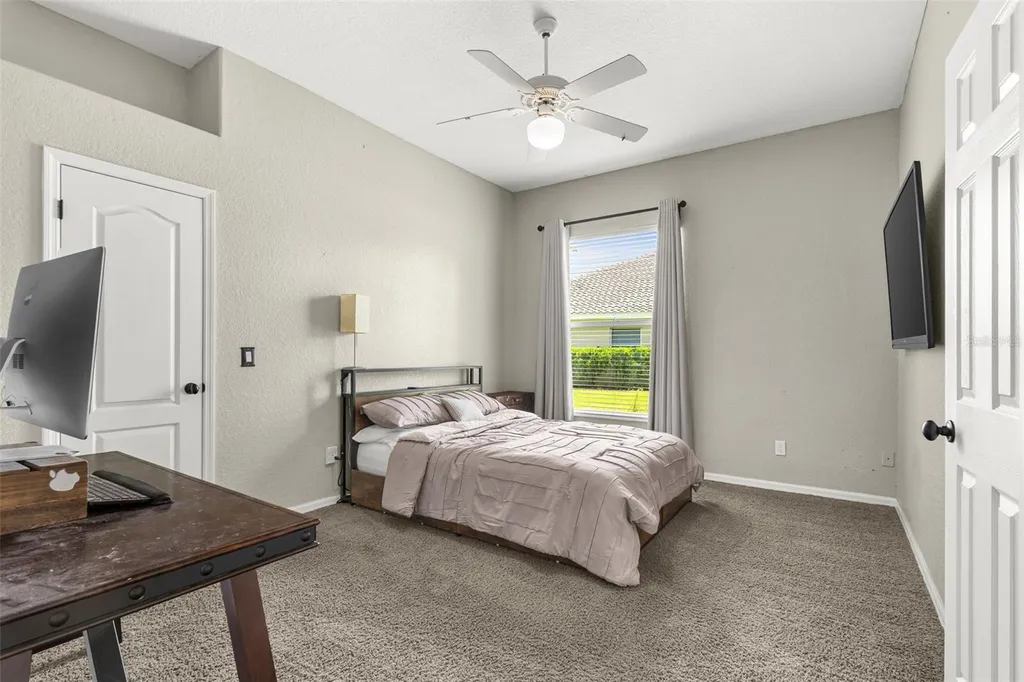 5804 Thoreau Place Lithia FL 33547