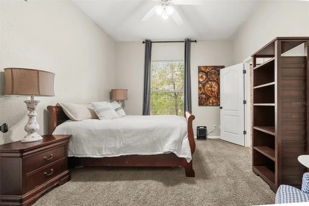 5804 Thoreau Place Lithia FL 33547