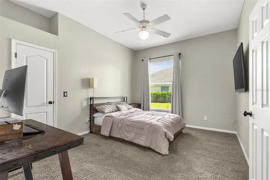 5804 Thoreau Place Lithia FL 33547