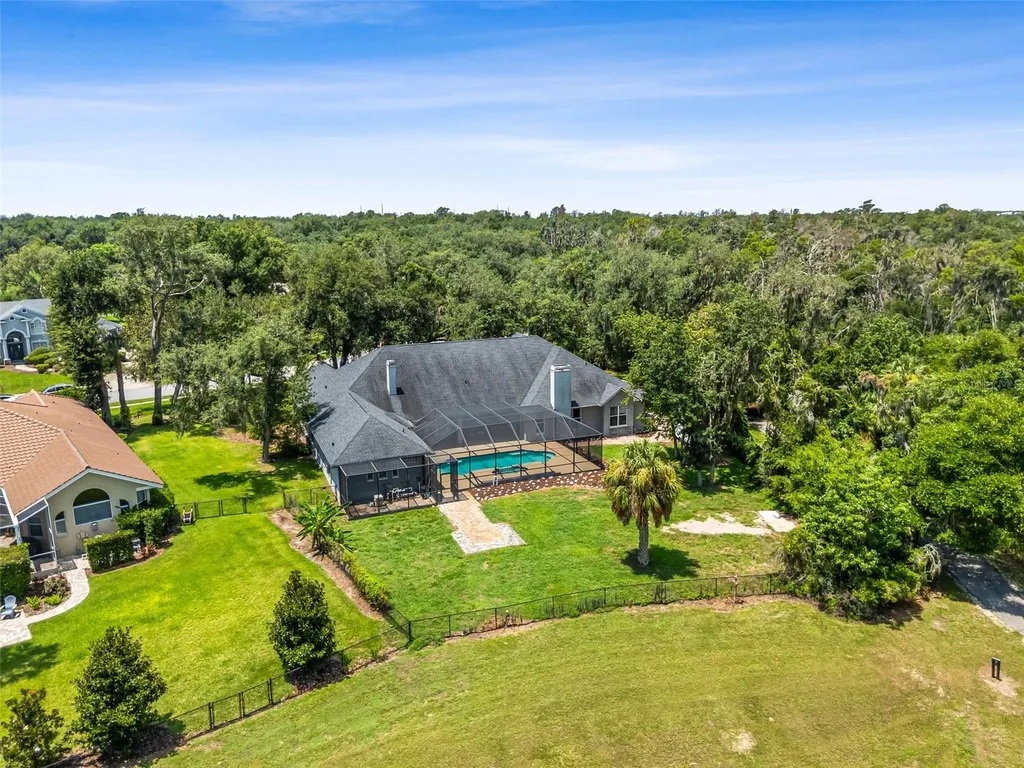 5804 Thoreau Place Lithia FL 33547
