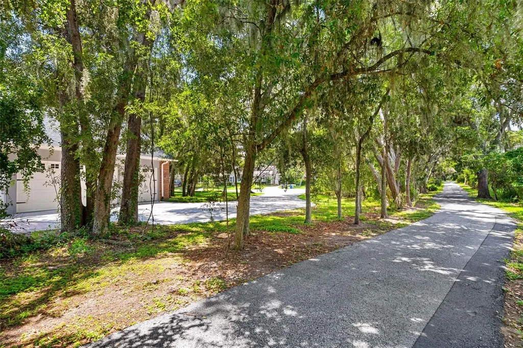 5804 Thoreau Place Lithia FL 33547