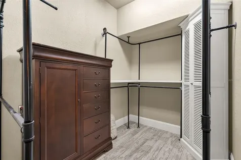5804 Thoreau Place Lithia FL 33547