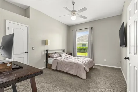 5804 Thoreau Place Lithia FL 33547