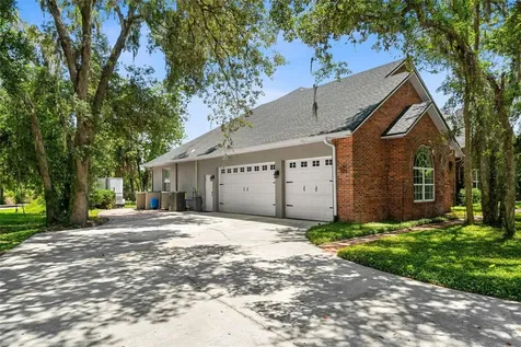 5804 Thoreau Place Lithia FL 33547