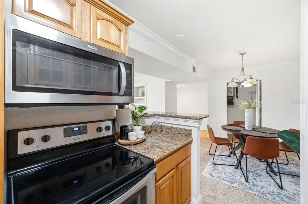 455 Alt 19 S Palm Harbor FL 34683