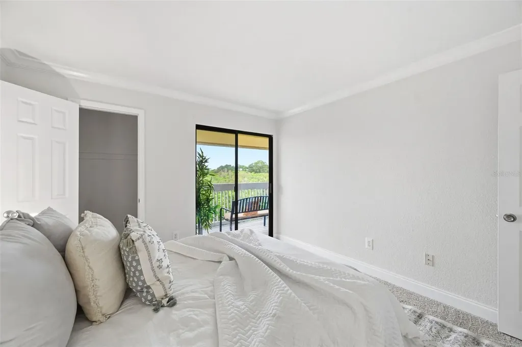 455 Alt 19 S Palm Harbor FL 34683