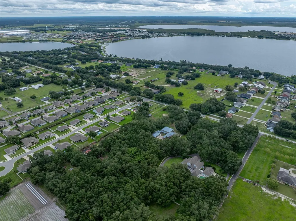 Old Berkley Road Auburndale FL 33823