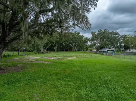 Old Berkley Road Auburndale FL 33823