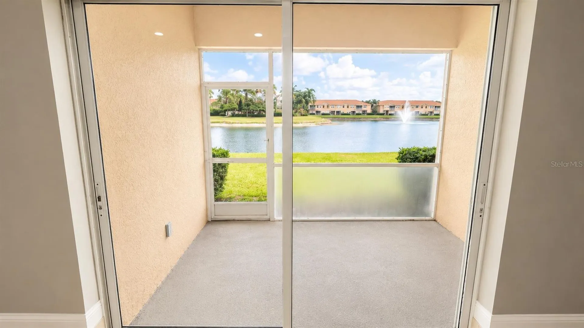 3696 Parkridge Circle Sarasota FL 34243