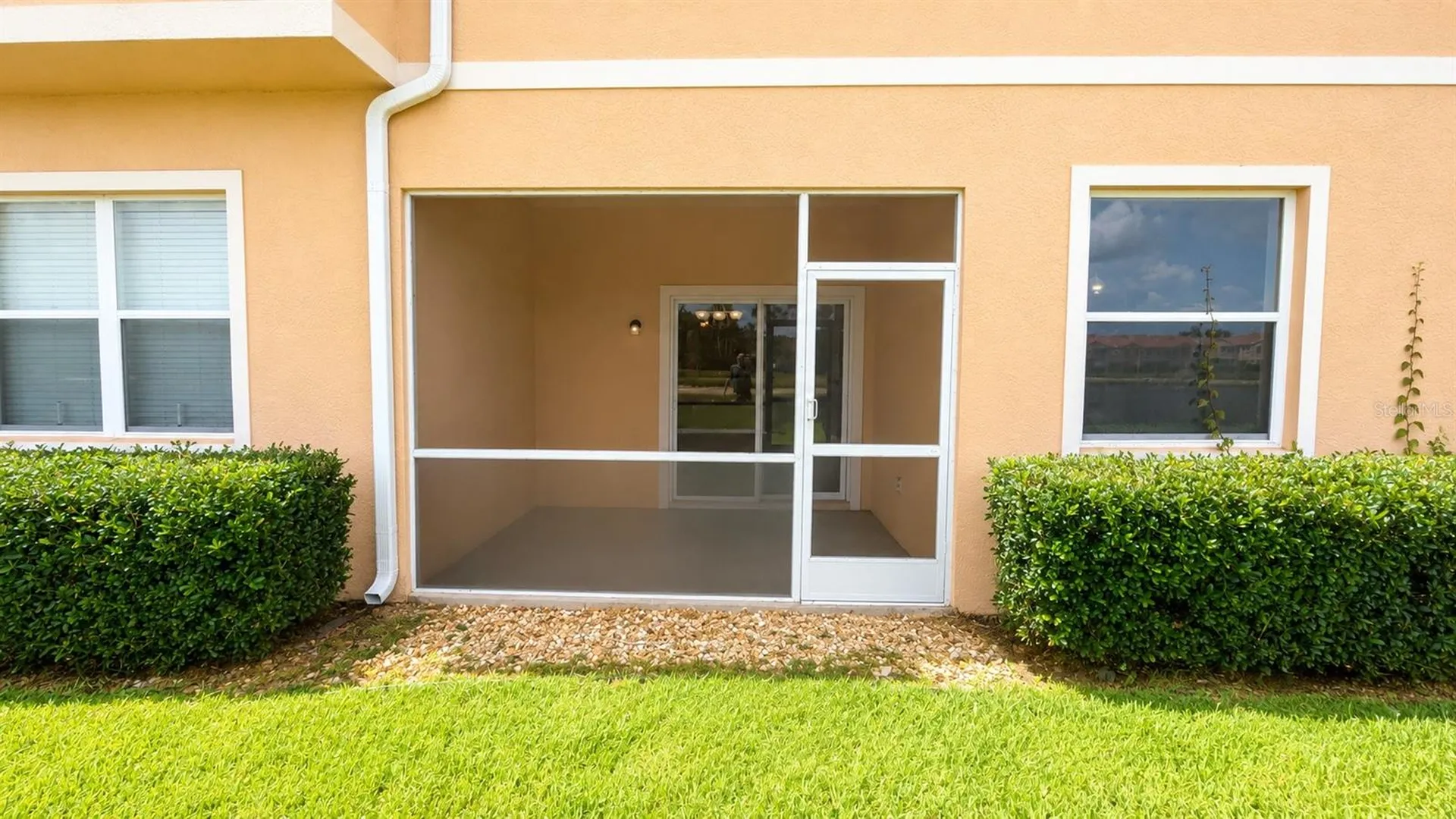3696 Parkridge Circle Sarasota FL 34243