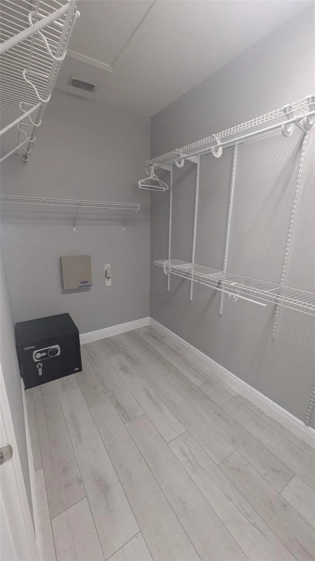 3696 Parkridge Circle Sarasota FL 34243