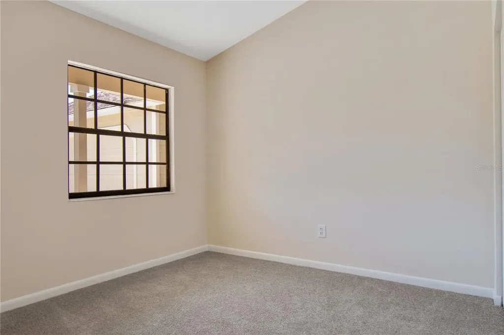 100 Coral Reef Court N Palm Coast FL 32137