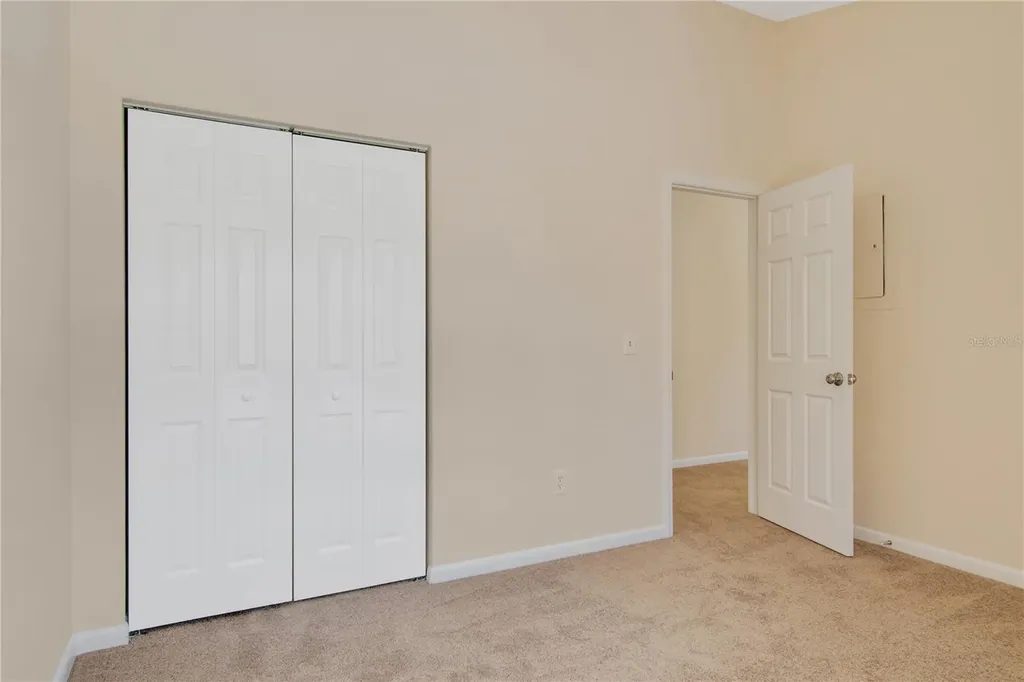 100 Coral Reef Court N Palm Coast FL 32137