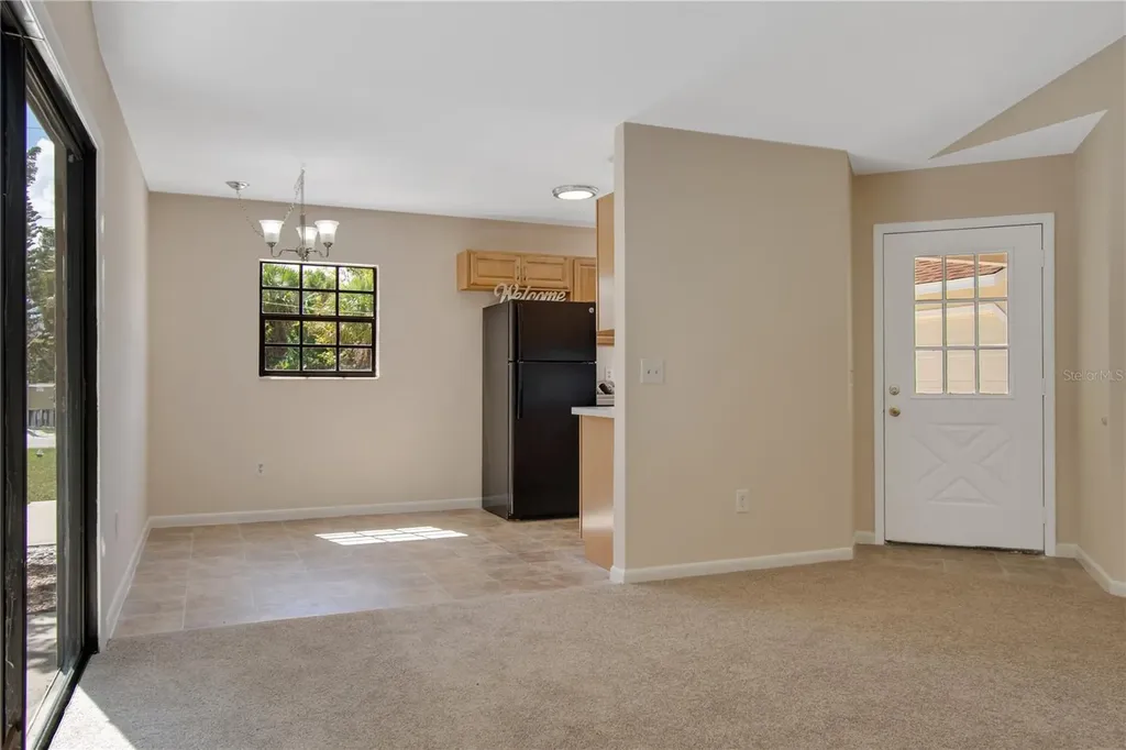 100 Coral Reef Court N Palm Coast FL 32137