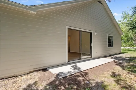 100 Coral Reef Court N Palm Coast FL 32137