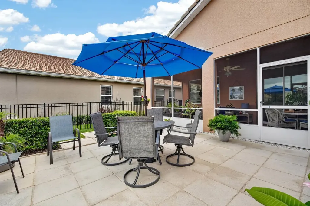 3451 Poneta Avenue New Smyrna Beach FL 32168