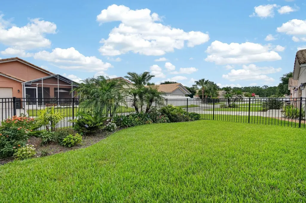 3451 Poneta Avenue New Smyrna Beach FL 32168
