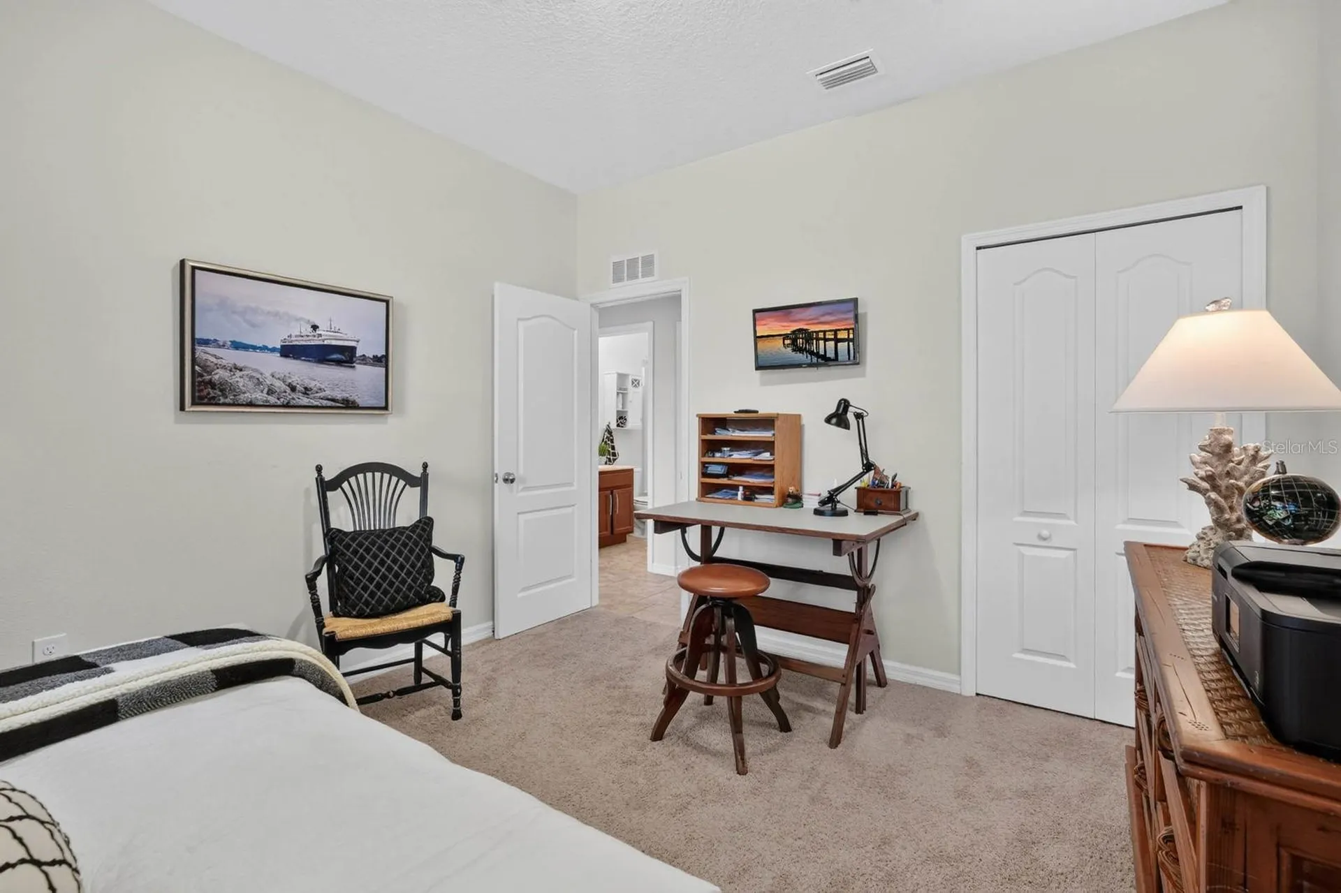3451 Poneta Avenue New Smyrna Beach FL 32168