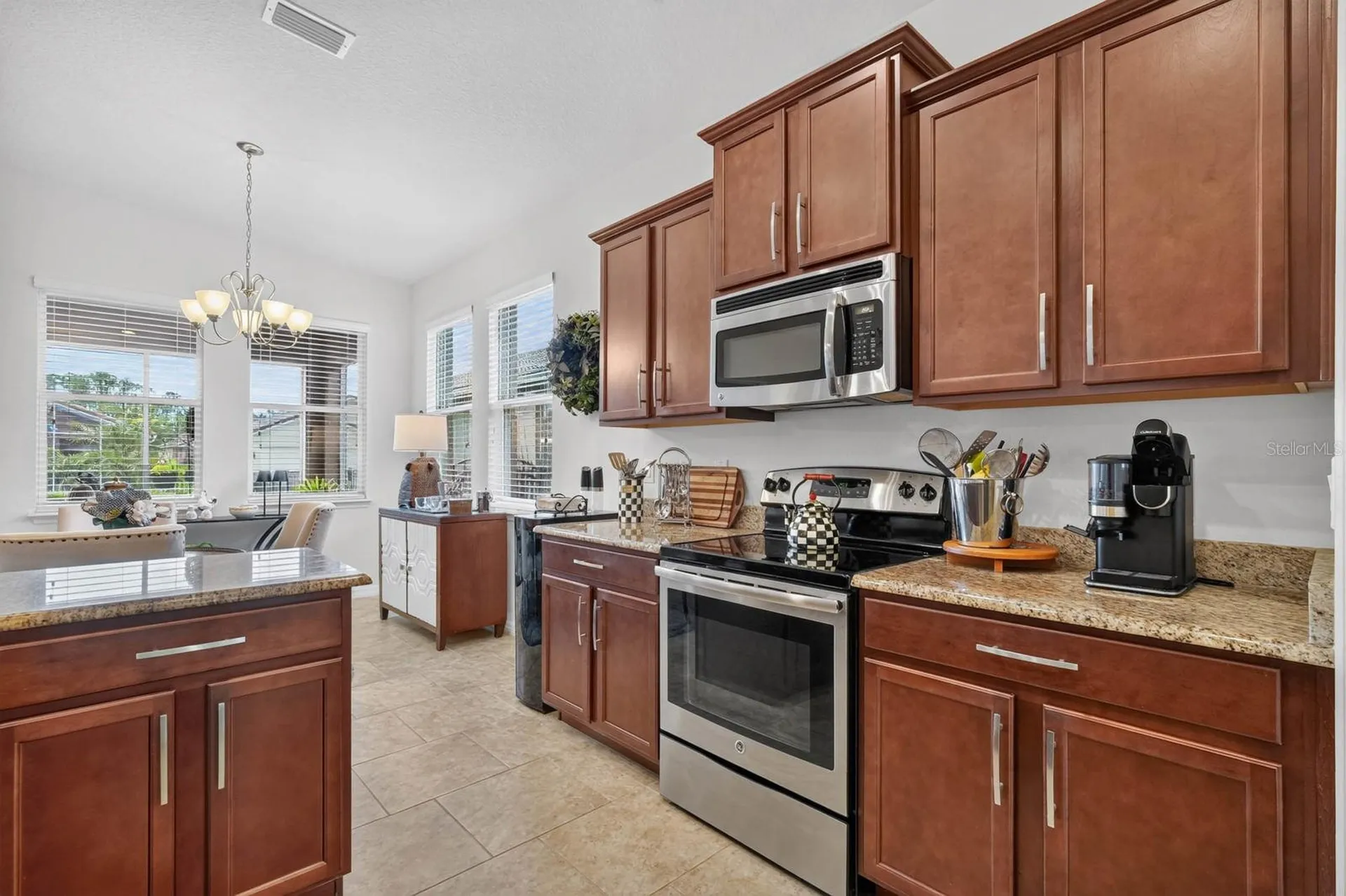3451 Poneta Avenue New Smyrna Beach FL 32168