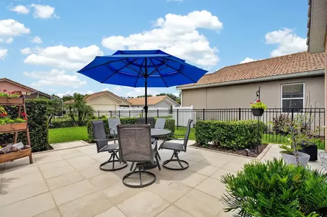 3451 Poneta Avenue New Smyrna Beach FL 32168