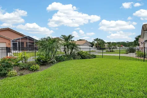 3451 Poneta Avenue New Smyrna Beach FL 32168