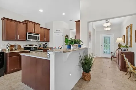 3451 Poneta Avenue New Smyrna Beach FL 32168
